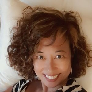 Meet your Posher, Veronica